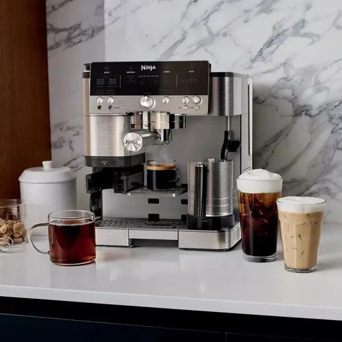 Cafetera Ninja LUXE CAFE 3 en 1 con molino y espumador — Acero Inoxidable.
