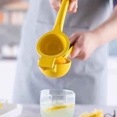 Exprimidor de limones manual